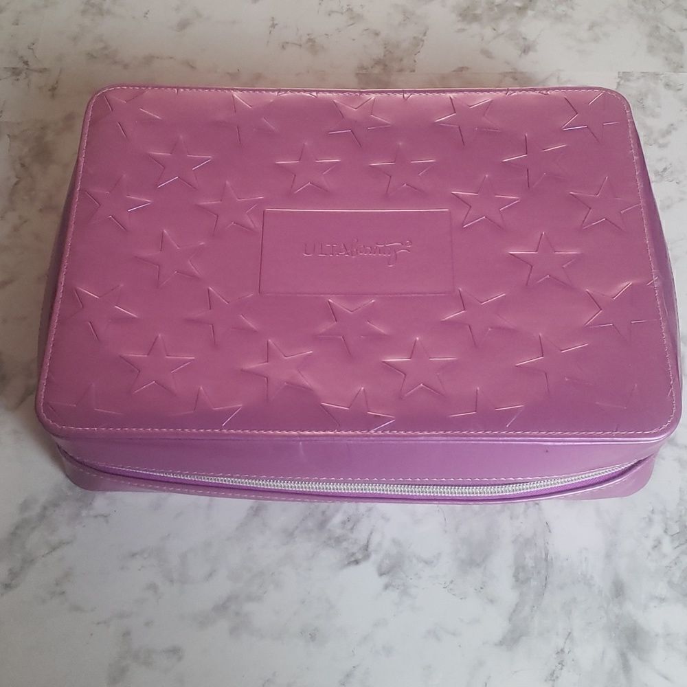 ‎Ulta Beauty Purple Makeup Case